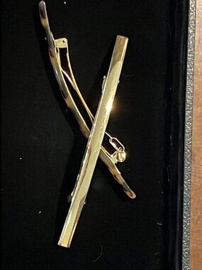 Lot of 2 Barrettes: Gold Metal and Tortoise